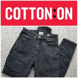🚚🏠MOVING SALE. Cotton On Skinny Jeans (6)